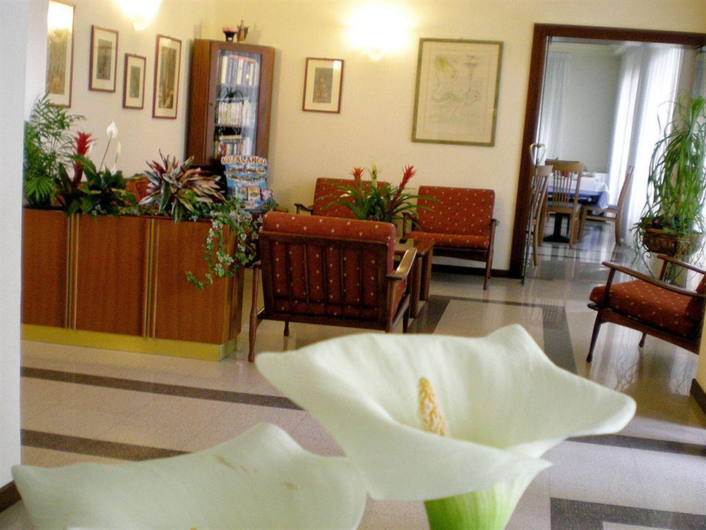 Pensione Villa Joli Lido di Jesolo Eksteriør bilde
