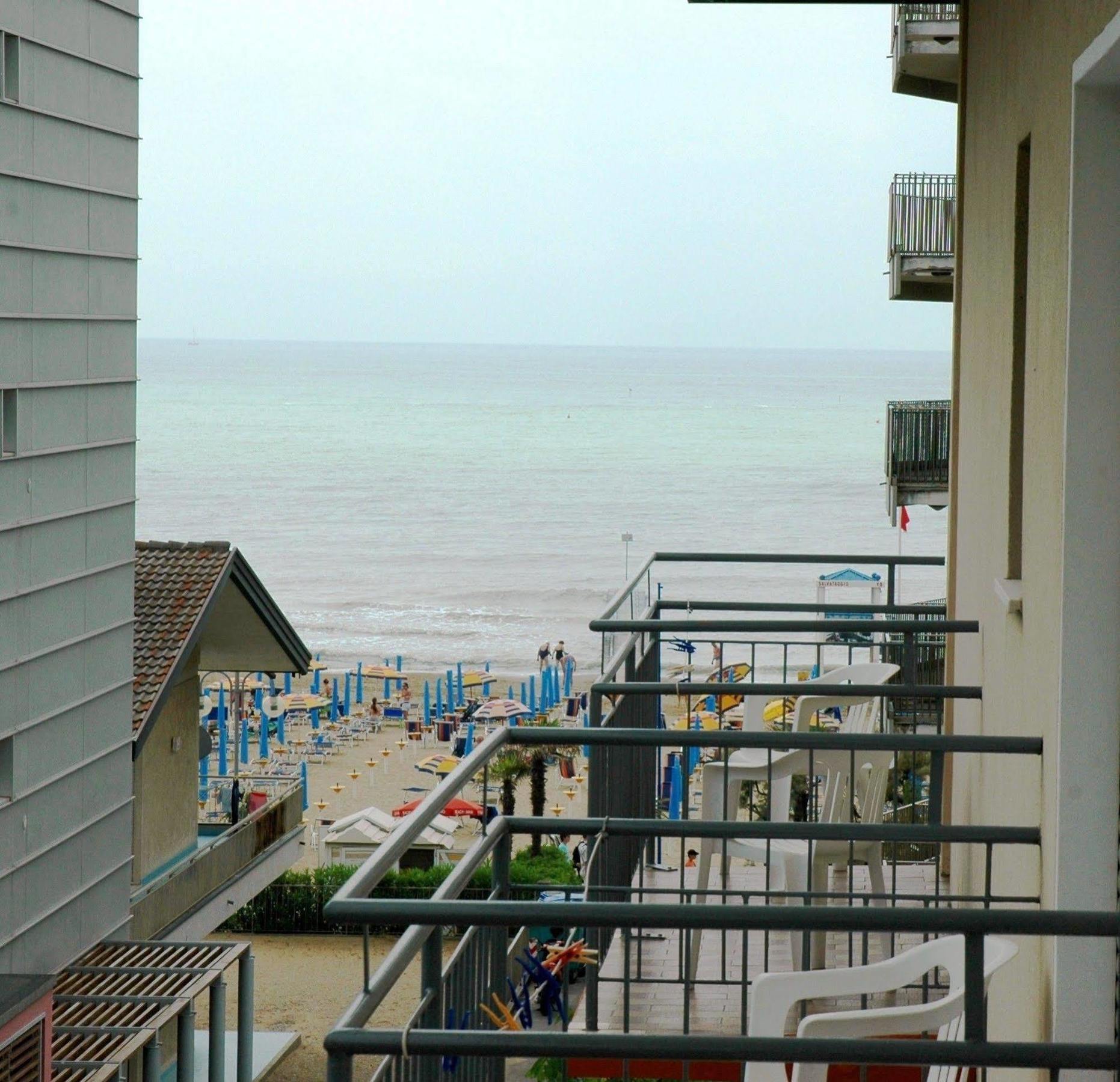 Pensione Villa Joli Lido di Jesolo Eksteriør bilde